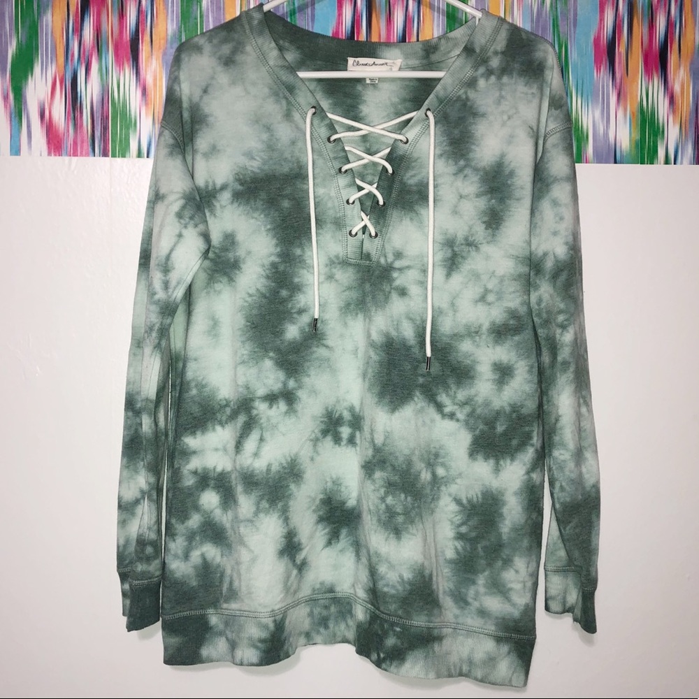 Cloud chaser green tie-dyed long sleeve shirt